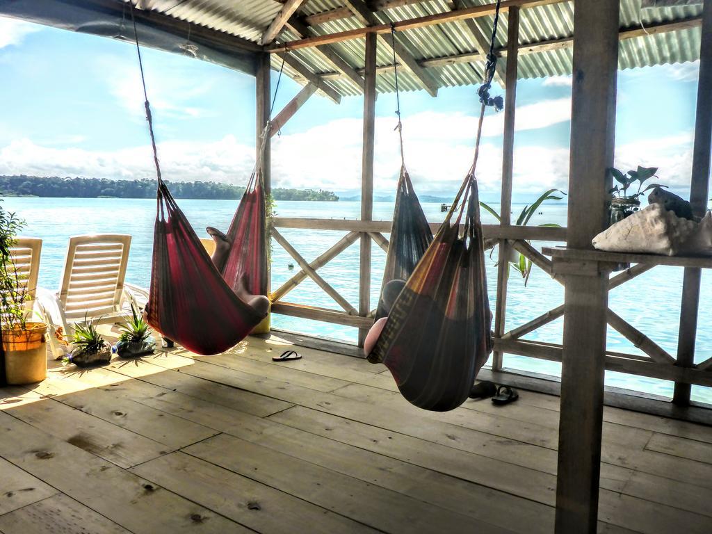El Jaguar Bocas del Toro Exterior foto